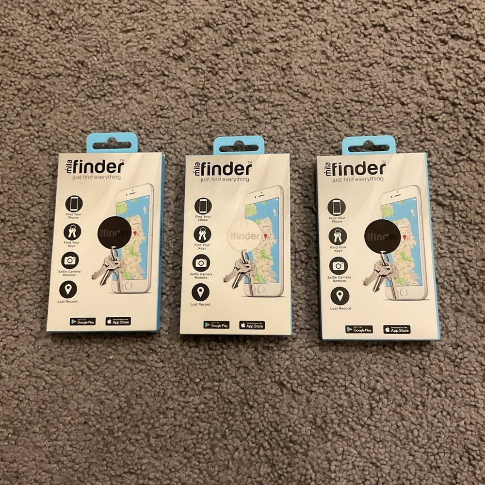 NWT Mila Finder Find Everything Tracker Car Keys Wallet Phone, 2 Black 1 White